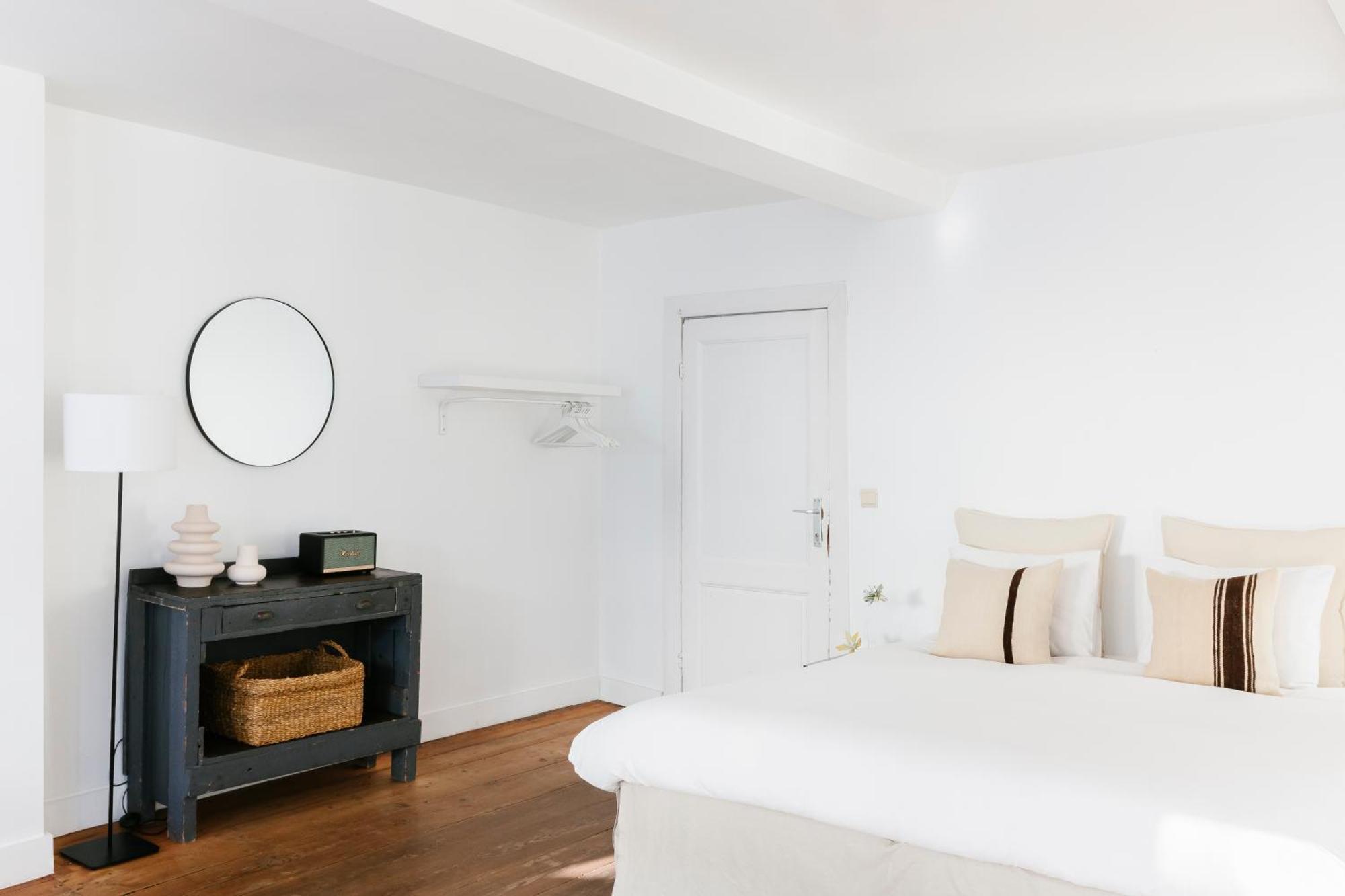 The Collector's House Apartment *